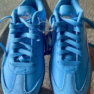 Puma Vibrant Blue Athletic Shoes